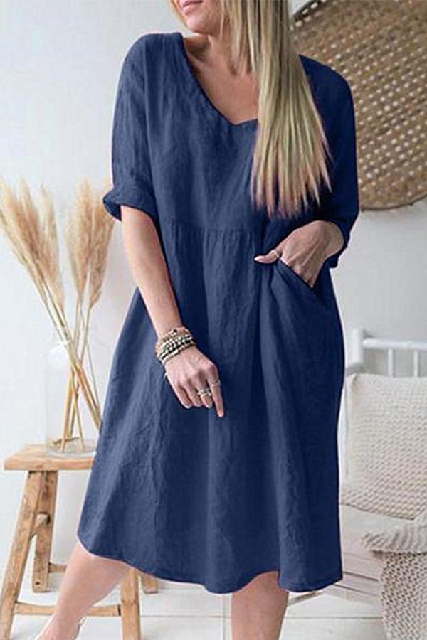Casual Loose With A Seventh-Sleeve V-Neck Dress