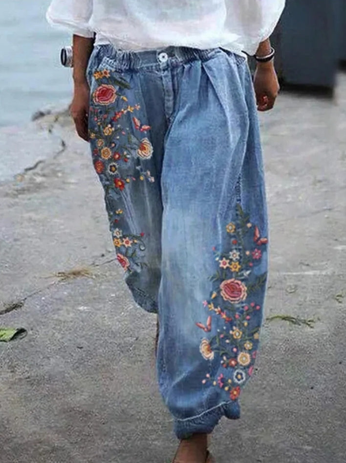 Women's Casual Flower Loose Lantern Jeans