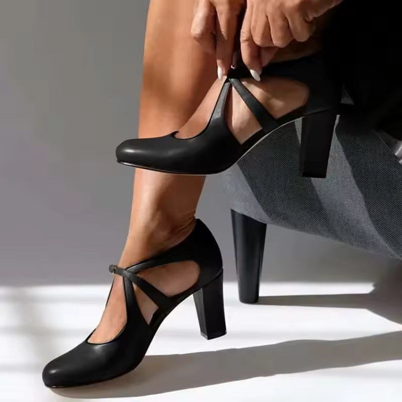 Velmira - Retro Heels with Chunky Heel and Ankle Strap